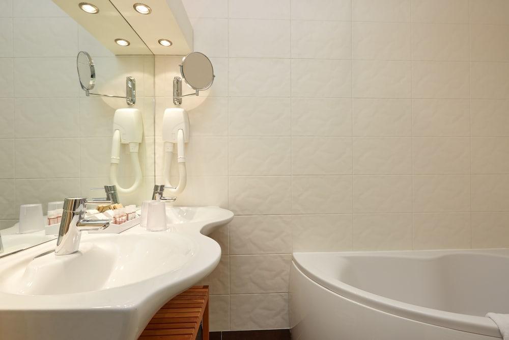 פריז Hotel De Sevres מראה חיצוני תמונה